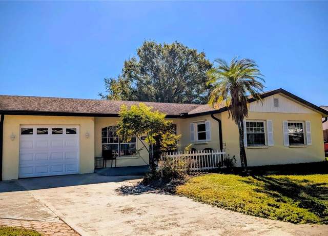 Property at 3405 Highland Ave W, Bradenton, FL 34205, 3 beds, 2 baths