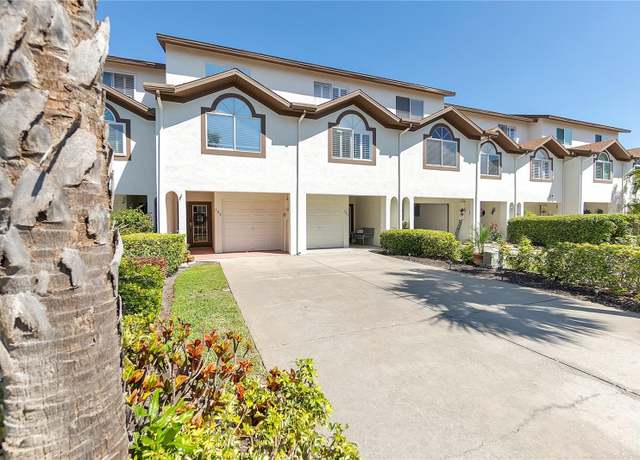 Property at 285 Madeira Cir, Tierra Verde, FL 33715, 3 beds, 3 baths