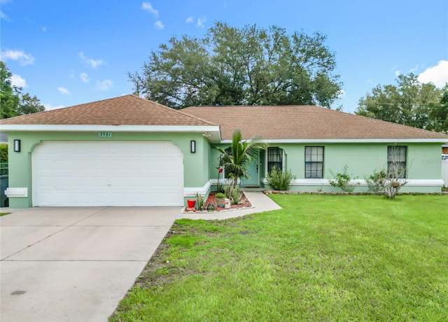 Property at 3931 SW 130th Loop, Ocala, FL 34473, 4 beds, 2 baths