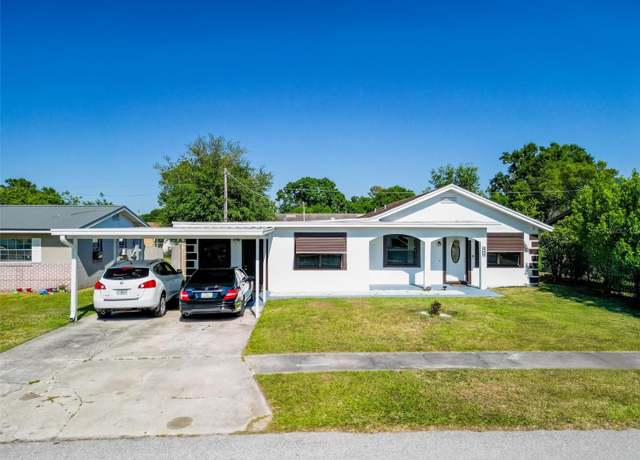 Property at 608 William Ave, Winter Haven, FL 33880, 4 beds, 3 baths