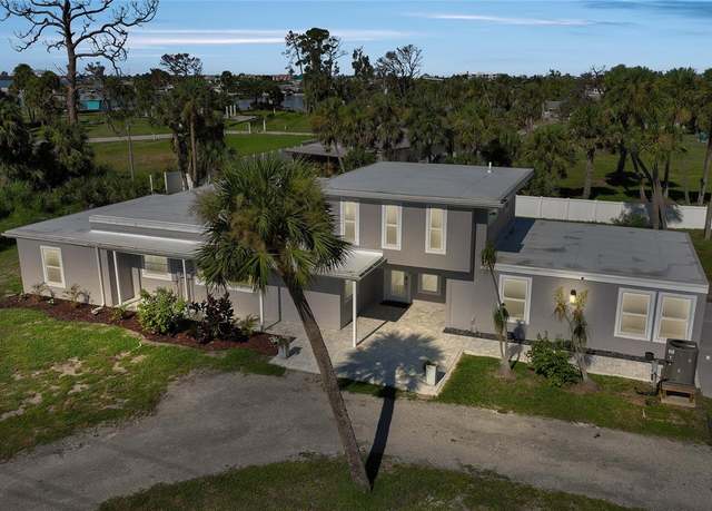 Property at 1450 New Point Comfort Rd, Englewood, FL 34223, 4 beds, 4 baths