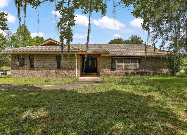 Property at 10290 Buck Rd, Orlando, FL 32817, 4 beds, 4 baths