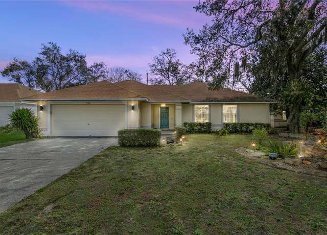 Property at 5149 Clarion Oaks Dr, Orlando, FL 32808, 3 beds, 2 baths
