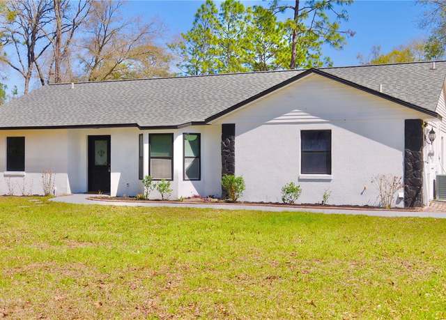 Property at 985 NW 73rd Ter, Ocala, FL 34482, 3 beds, 2 baths