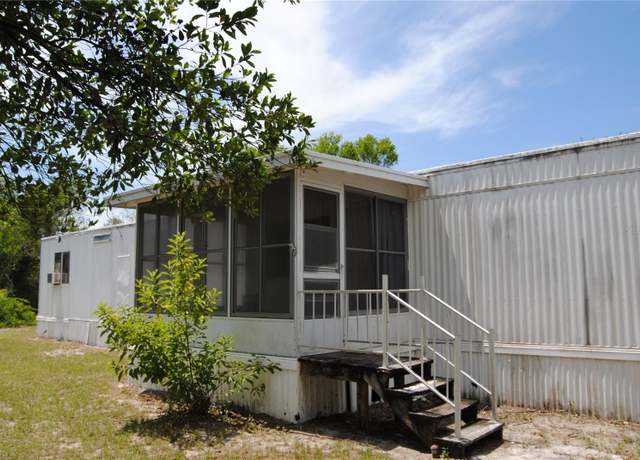 Property at 5270 W Glenbrook St, Homosassa, FL 34446, 3 beds, 2 baths
