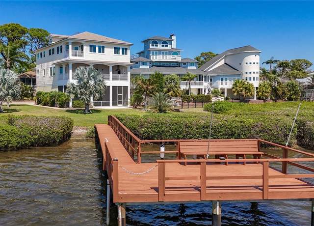 Property at 404 Hillsborough St, Palm Harbor, FL 34683, 4 beds, 4 baths