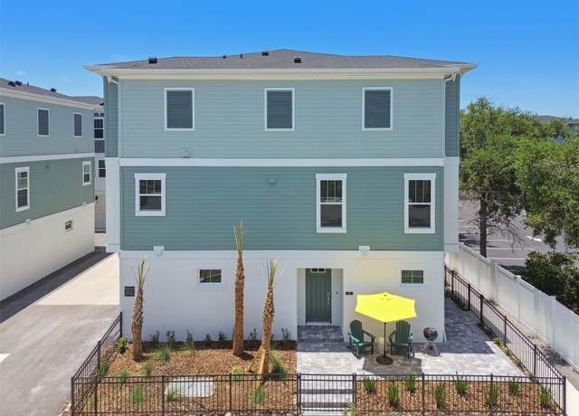 Property at 3101 4th Ter N, St Petersburg, FL 33713, 3 beds, 3.5 baths
