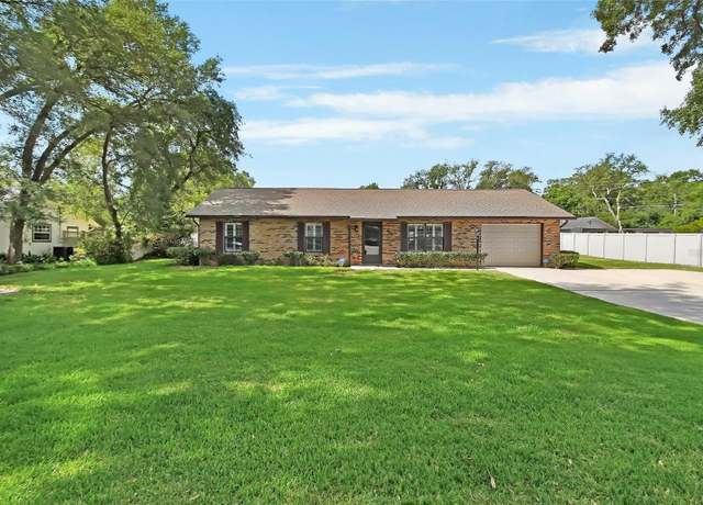 Property at 672 Swarthmore Dr, Deland, FL 32724, 3 beds, 2 baths