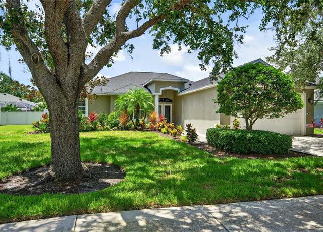 Property at 4668 73rd St E, Bradenton, FL 34203, 3 beds, 2 baths