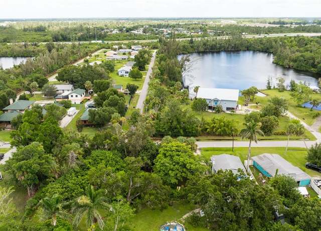 Property at 323 Howard St, Punta Gorda, FL 33950
