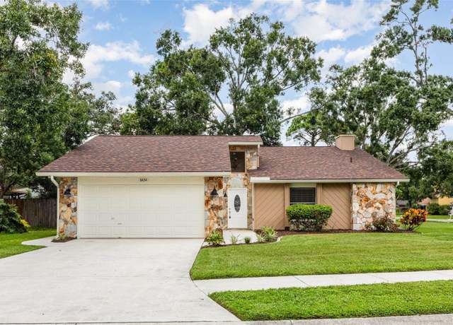 Property at 8434 Cypress Lake Cir, Sarasota, FL 34243, 3 beds, 2 baths