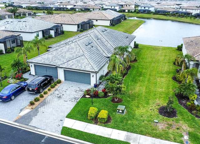 Property at 16111 Sunny Day Dr, Bradenton, FL 34211, 2 beds, 2 baths