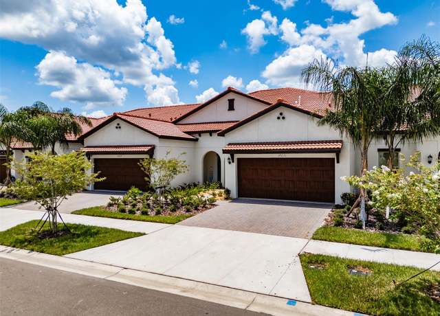 Property at 17231 Holly Well Ave, Wimauma, FL 33598, 2 beds, 2.5 baths