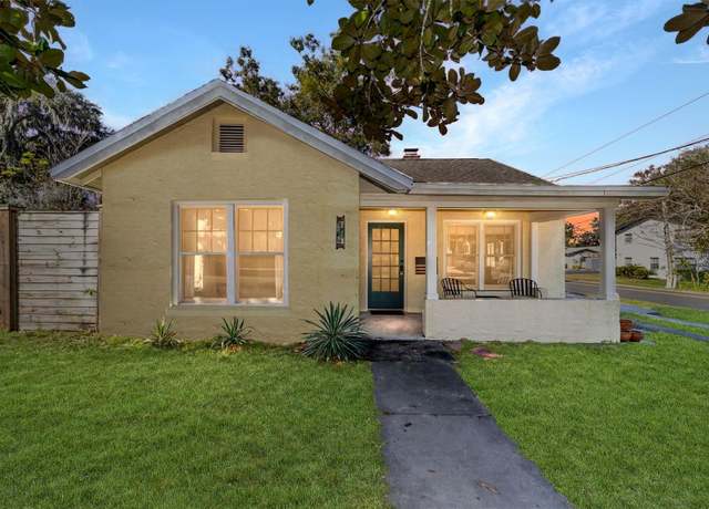 Property at 114 NE 11th Ave, Ocala, FL 34470, 3 beds, 2 baths