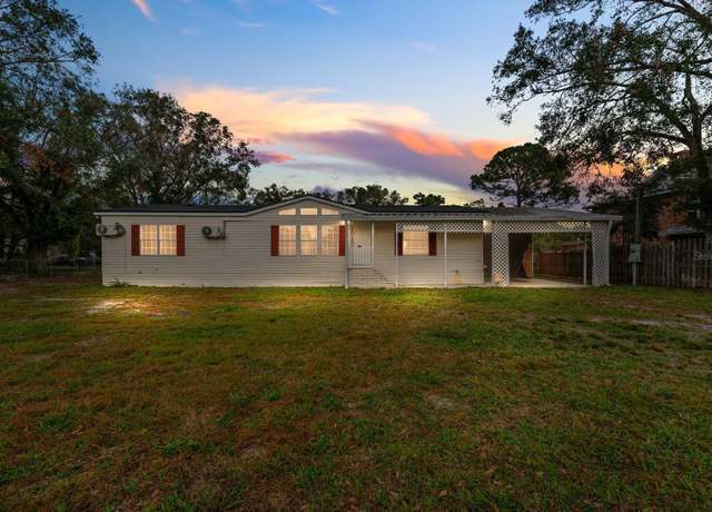 Property at 8039 S Meadowview Cir, Tampa, FL 33625, 3 beds, 2 baths