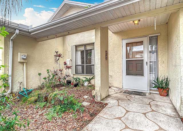 Property at 120 Colony South Dr, Tarpon Springs, FL 34689, 2 beds, 2 baths