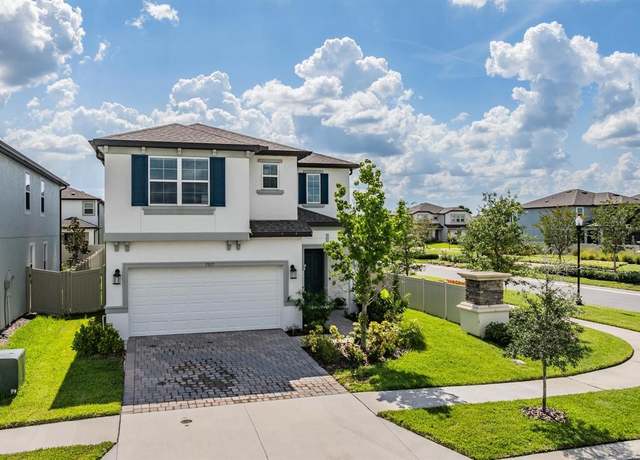 Property at 7517 Notched Pine Bnd, Wesley Chapel, FL 33545, 4 beds, 2.5 baths