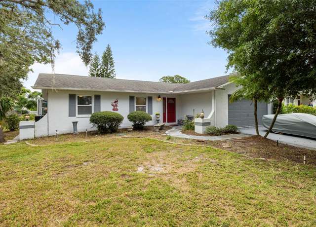 Property at 818 Eunice Dr, Tarpon Springs, FL 34689, 3 beds, 2 baths