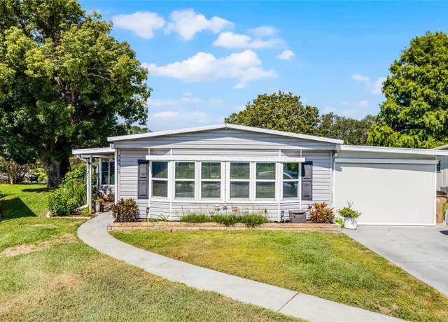 Property at 34209 Island Dr, Leesburg, FL 34788, 2 beds, 2 baths