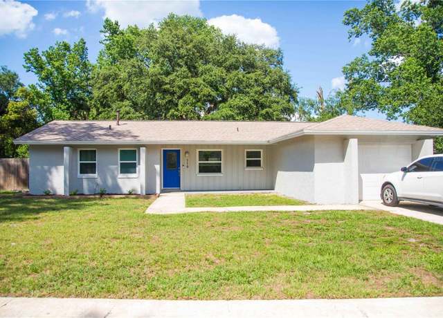 Property at 110 N Alderwood St, Winter Springs, FL 32708, 4 beds, 2 baths