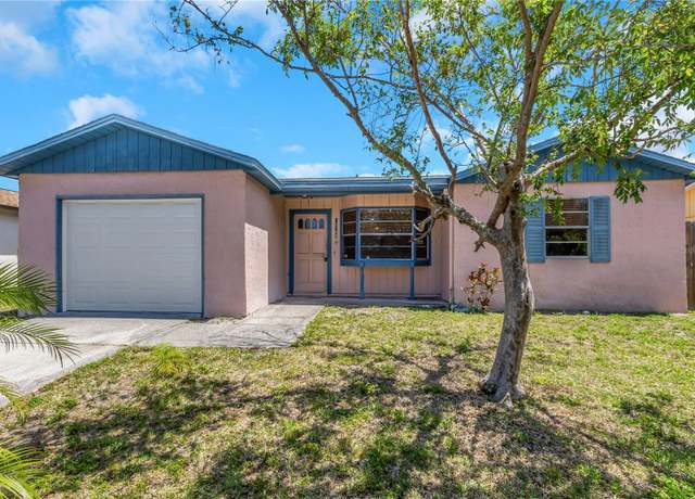 Property at 12704 128th Ln, Largo, FL 33774, 2 beds, 1 bath