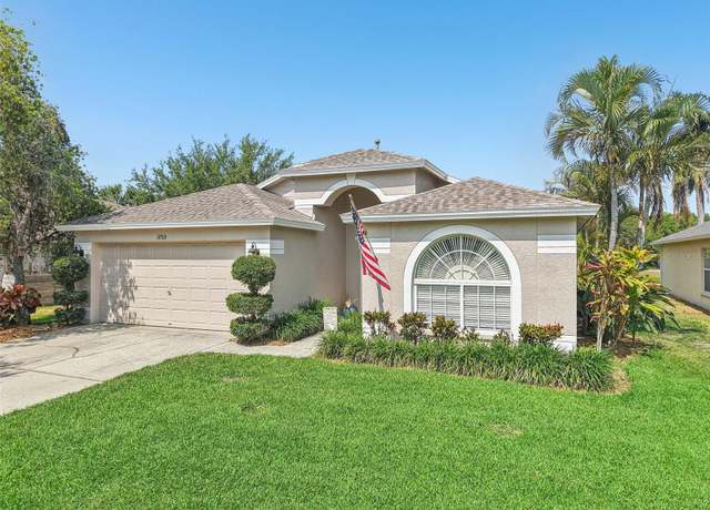 Property at 3713 Lonewood Ct, Land O Lakes, FL 34638, 3 beds, 2 baths