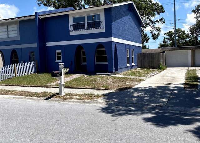 Property at 1947 Los Lomas Dr, Clearwater, FL 33763, 3 beds, 1.5 baths
