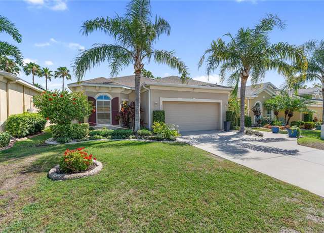 Property at 305 Siena Vista Pl, Sun City Center, FL 33573, 3 beds, 2.5 baths