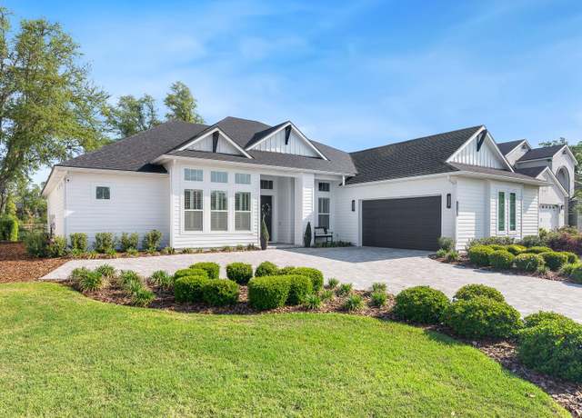 Property at 10800 SW 34th Rd, Gainesville, FL 32608, 4 beds, 3 baths