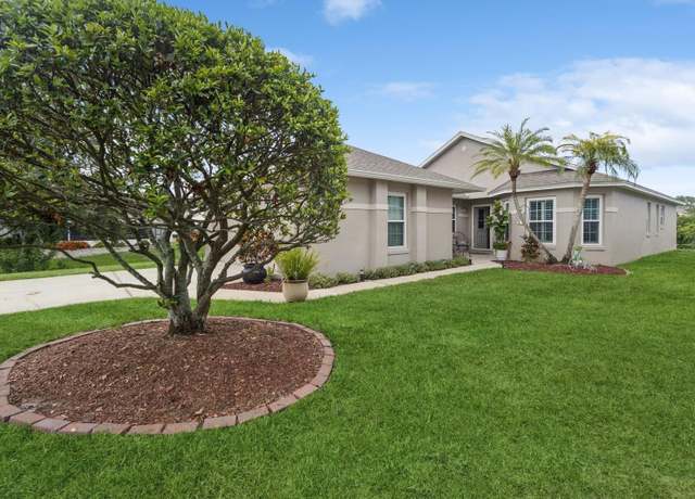 Property at 4106 Cobblestone Dr, Lakeland, FL 33813, 2 beds, 2 baths