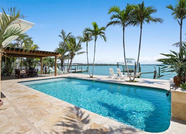 Property at 571 Johns Pass Ave, Madeira Beach, FL 33708, 3 beds, 2 baths