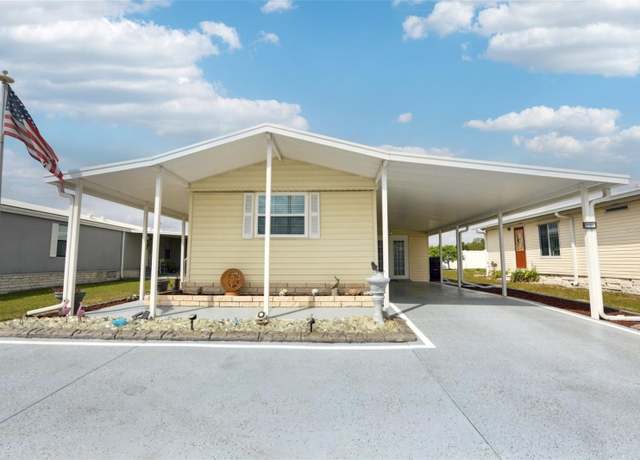 Property at 4101 Joyful Ln, Zephyrhills, FL 33541, 2 beds, 2 baths