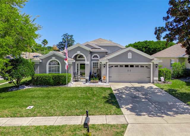 Property at 124 Windsor Cresent St, Winter Springs, FL 32708, 3 beds, 2 baths