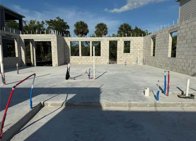 Property at 1153 Basalt Ln, Sanford, FL 32771, 5 beds, 4 baths