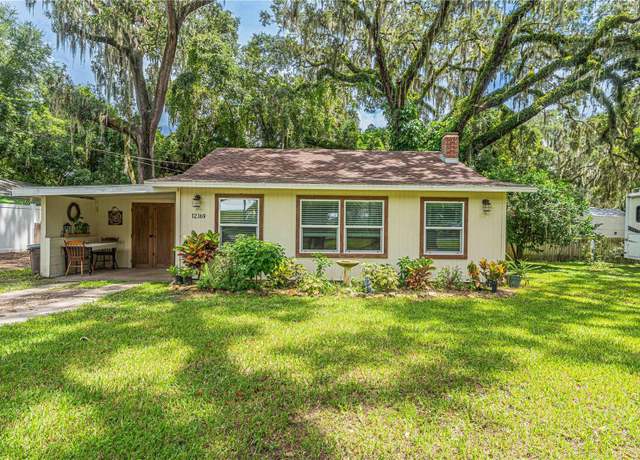 Property at 12369 SE 130th Ct, Ocklawaha, FL 32179, 2 beds, 1 bath