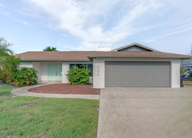 Property at 4098 Beach Dr SE, St Petersburg, FL 33705, 3 beds, 2 baths