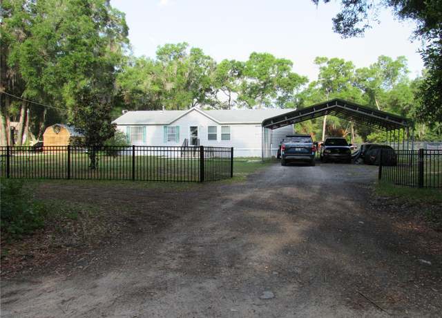 Property at 17540 SE 30th Ave, Summerfield, FL 34491, 3 beds, 2 baths