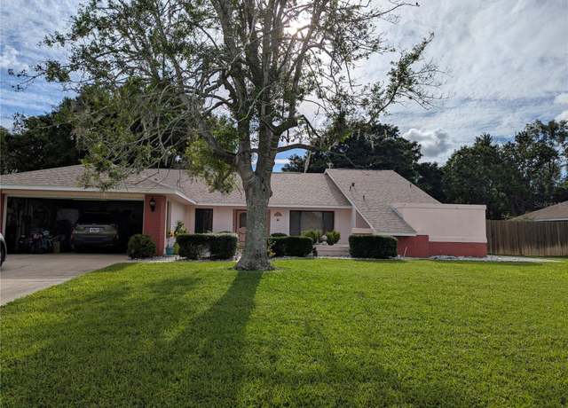Property at 1221 Etta Ave, Spring Hill, FL 34609, 3 beds, 2 baths