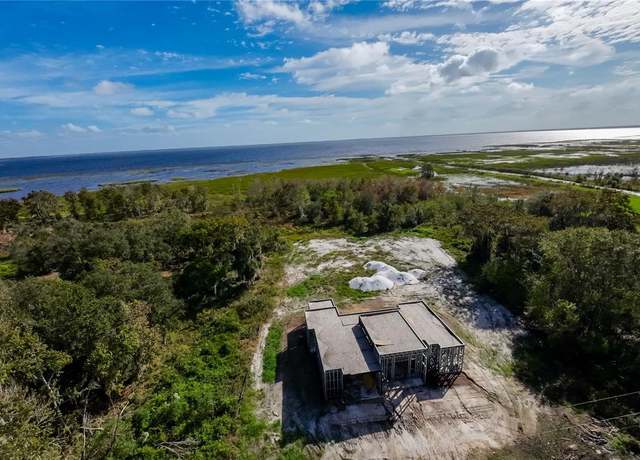 Property at 71 E Lake Shore Blvd, Kissimmee, FL 34744, 3 beds, 2 baths