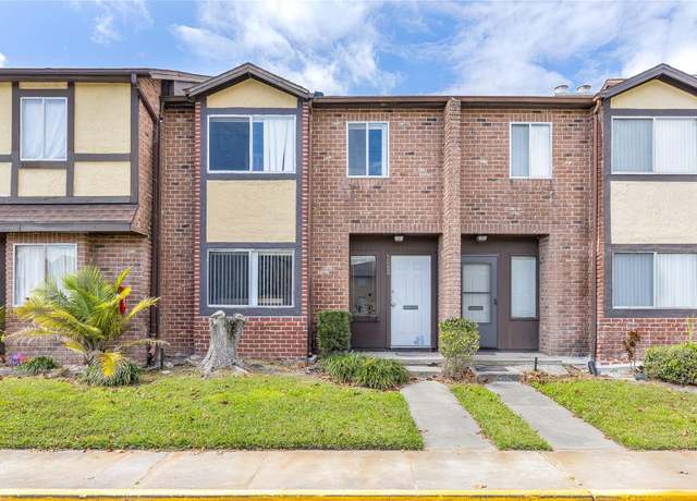 Property at 5042 Downing St #5, Orlando, FL 32839, 3 beds, 2.5 baths