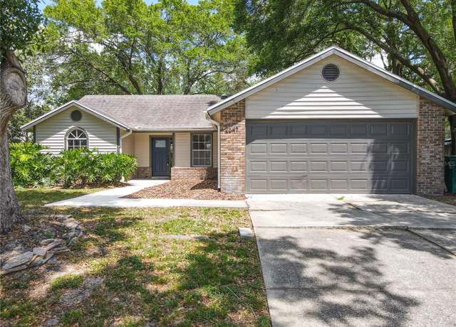 Property at 2647 Lake Landing Blvd, Eustis, FL 32726, 3 beds, 2 baths