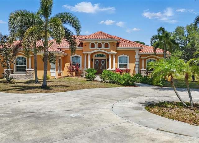 Property at 2202 Sparkman Rd, Plant City, FL 33566, 4 beds, 3 baths