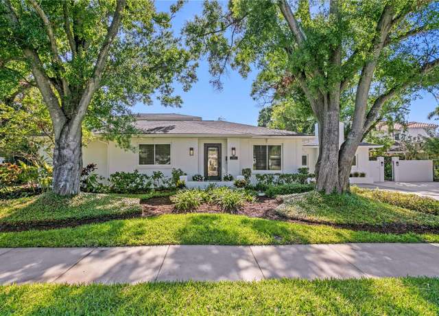 Property at 444 W Davis Blvd, Tampa, FL 33606, 4 beds, 3.5 baths