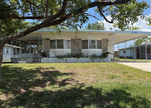 Property at 12311 Thomason St, Brooksville, FL 34613, 2 beds, 2 baths