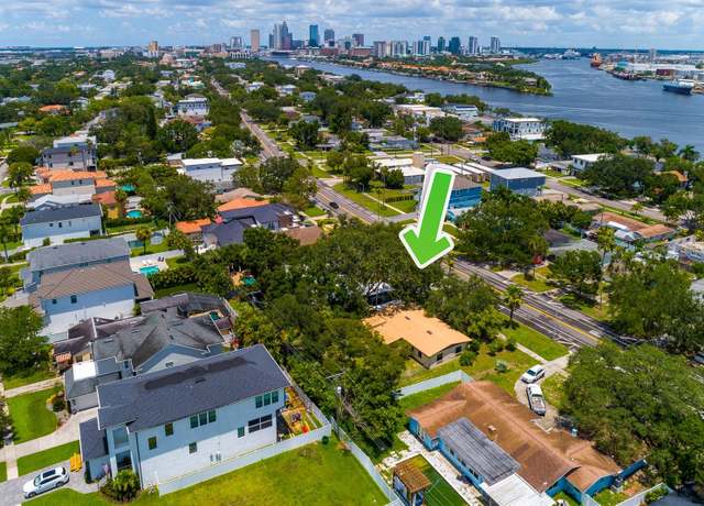 Property at 620 E Davis Blvd, Tampa, FL 33606, 2 beds, 1.5 baths