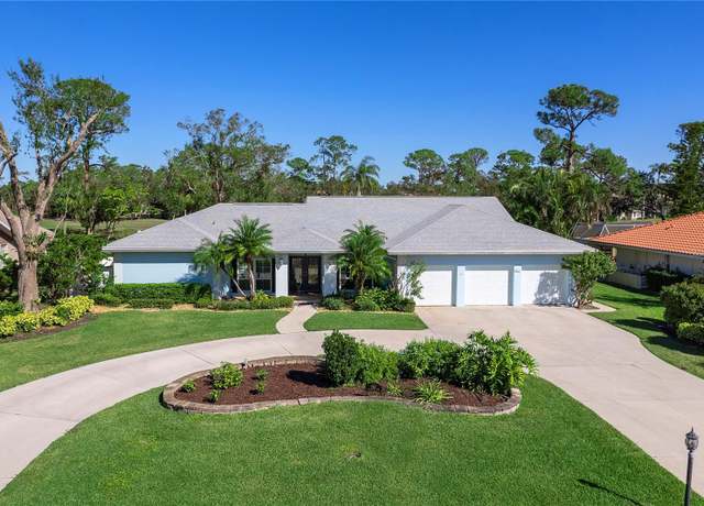 Property at 7917 Broadmoor Pines Blvd, Sarasota, FL 34243, 4 beds, 2.5 baths