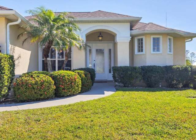 Property at 252 Australian Dr, Rotonda West, FL 33947, 3 beds, 2 baths