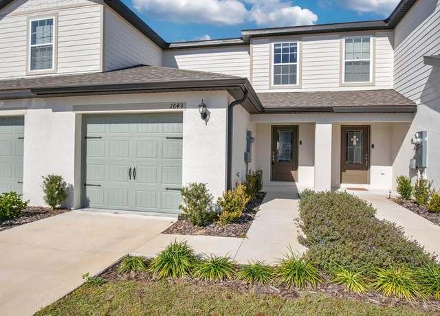 Property at 1643 Wynford Cir, Tavares, FL 32778, 2 beds, 2.5 baths