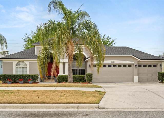 Property at 10827 Lemay Dr, Clermont, FL 34711, 4 beds, 3 baths