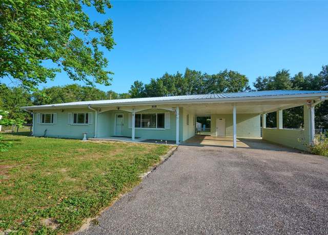 Property at 219 Willow St, Lake Wales, FL 33859, 3 beds, 2 baths